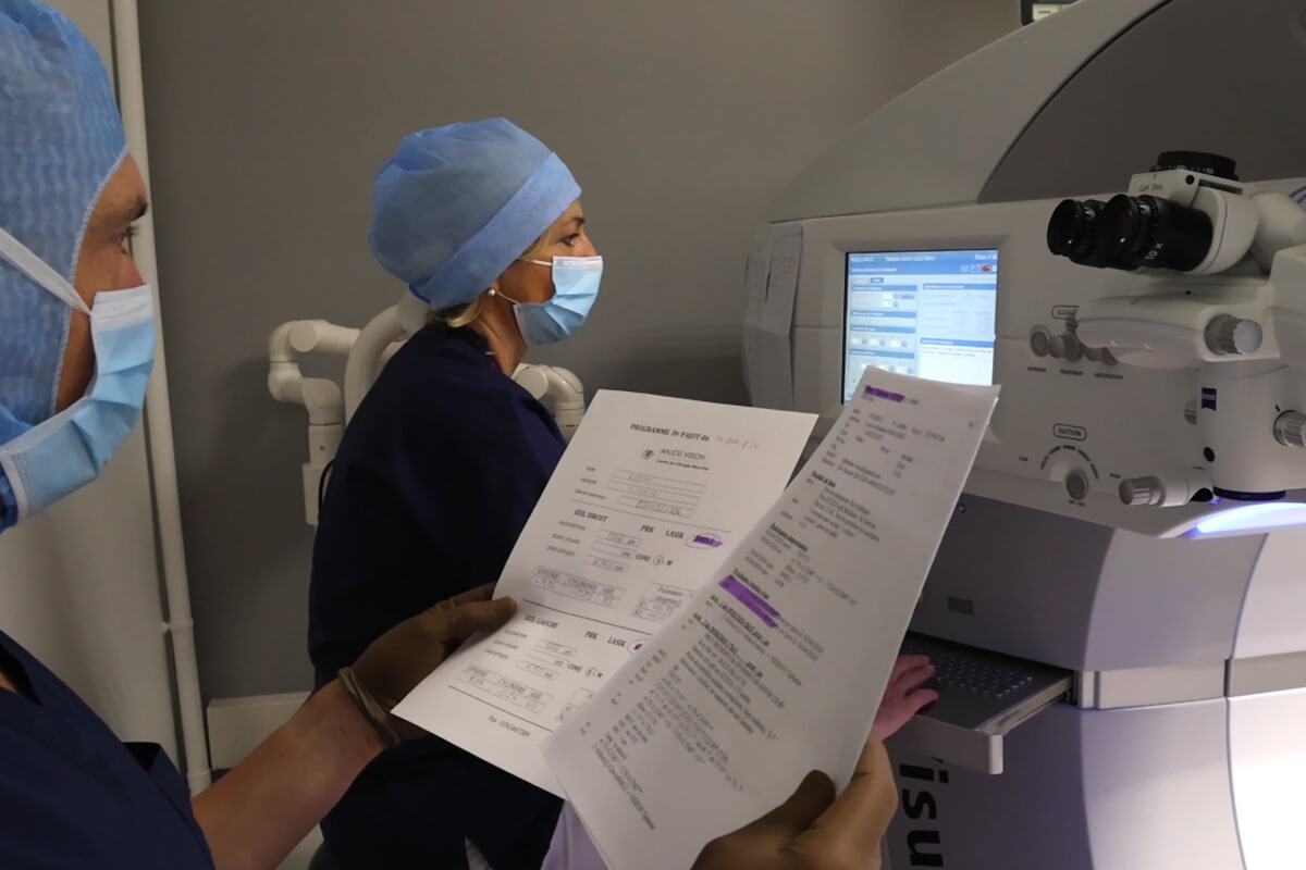 Préparation à une chirurgie réfractive au laser à Angers, Nantes, Tours ou Le Mans